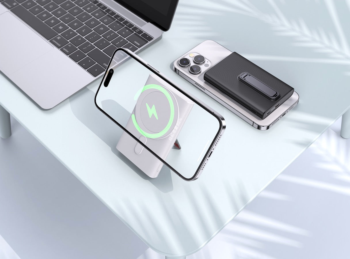 Ylyptech M5 Power Bank(PowerCore 10K),Compact Travel-Ready 10,000mAh Battery Pack with PowerIQ Charging Technology,5V/3A High-Speed Charging for iPhone,iPad,and More (USB-C Input and Output（Black）
